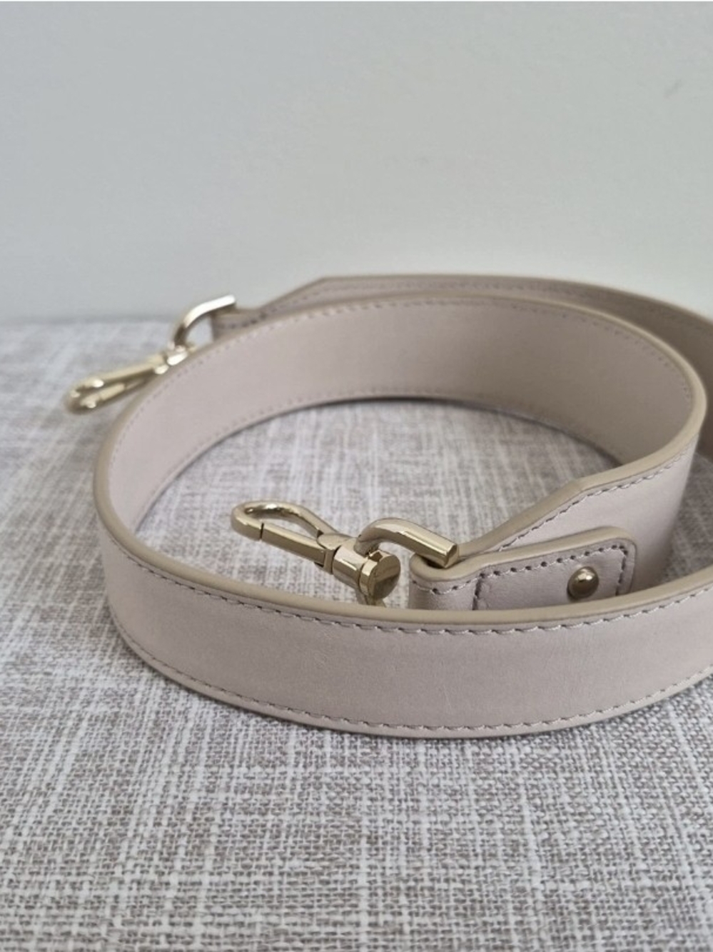 Brahmin Caroline Floral Satchel in Cream & Pink NWT - Picture 11 of 11